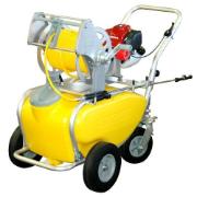 工進　タンクキャリー付きエンジン動噴　ガーデンスプレーヤー